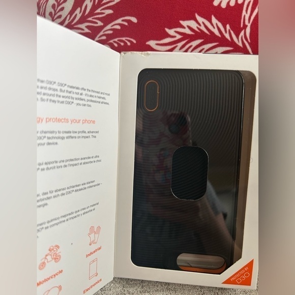 Gear4 Battersea Case for Apple iPhone 6, 6s, 7, 8 PLUS BLACK - Picture 4 of 4